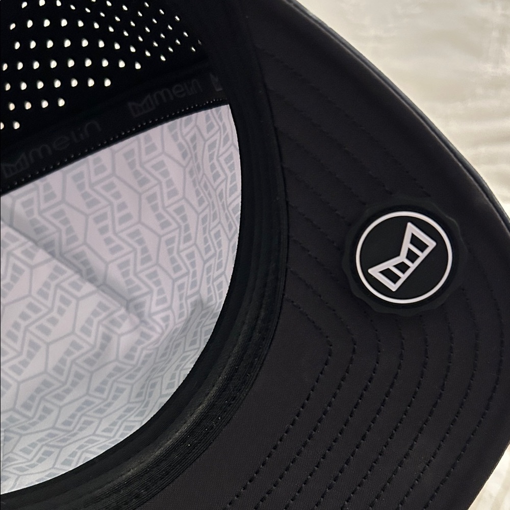 Melin Odyssey Hydro Black White Cap - Picture 6 of 8